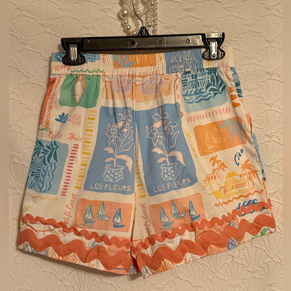 Prosperina Women’s Shorts — Multicolor Floral & Coastal Motifs